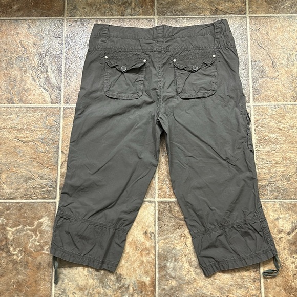 Cargo Pants-Cropped - Picture 2 of 3